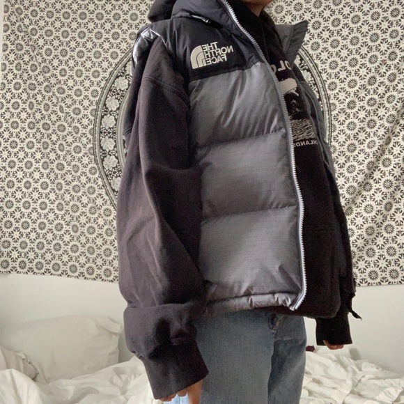 north face puffer vest - Picture 2 of 2